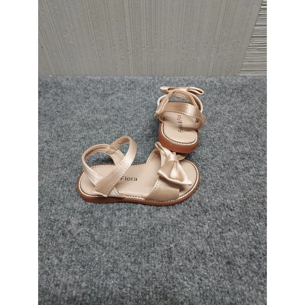 Felix & Flora Toddler Sandals 6 Beige Bow Straps Open Toe Lightweight Outdoor